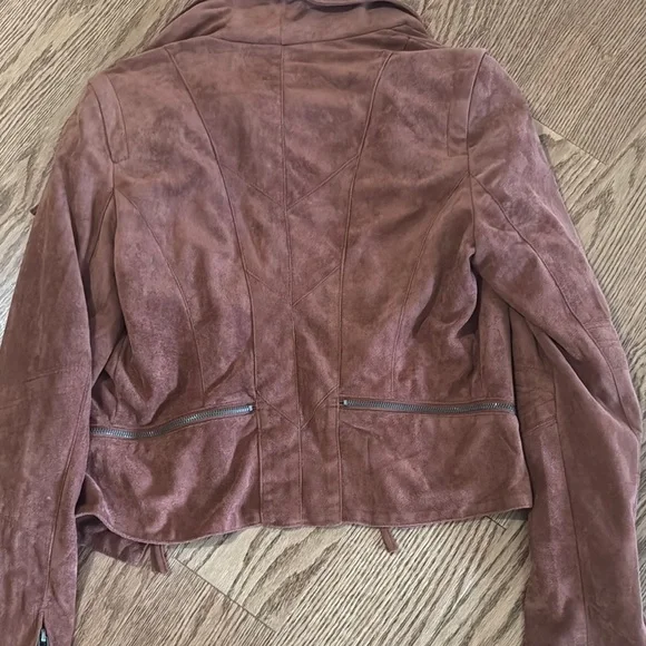 Lulu’s Faux Suede Jacket - Picture 3 of 3